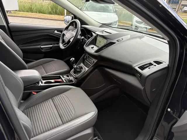 Ford Kuga 1.5 EcoBoost Titanium 2019 Benzine 6
