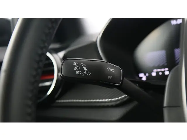 Škoda Fabia 1.0 TSI 95pk Monte Carlo 2024 Benzine 26