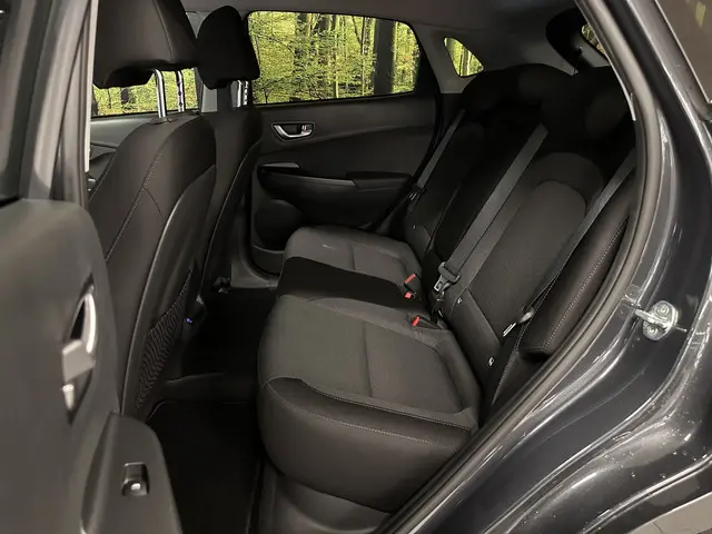 Hyundai Kona EV Comfort Smart 39 kWh 2022 Elektrisch 25