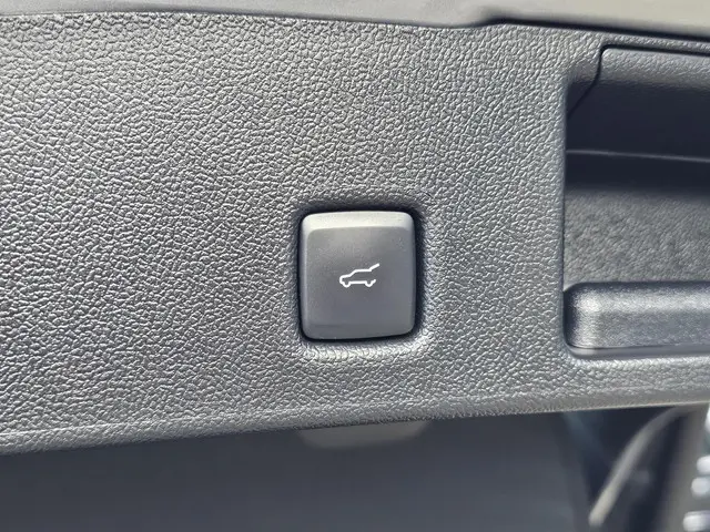 Ford Kuga 2.5 FHEV Active X 2024 Hybride Benzine 13