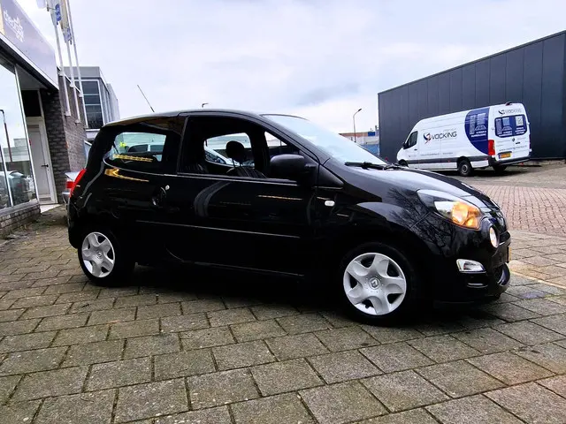 Renault Twingo 1.2-16V Night & Day 2012 Benzine 8