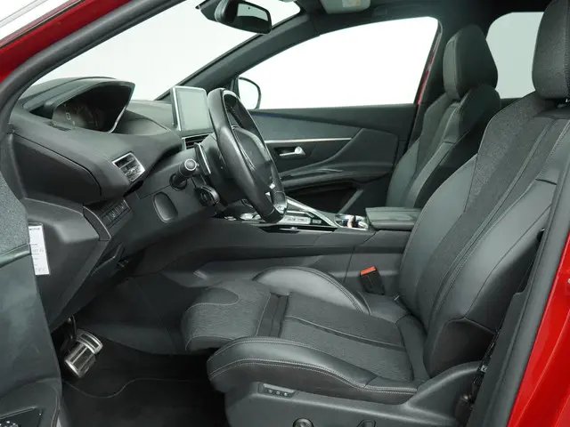 Peugeot 3008 1.6 e-THP GT Line 2018 Benzine 11