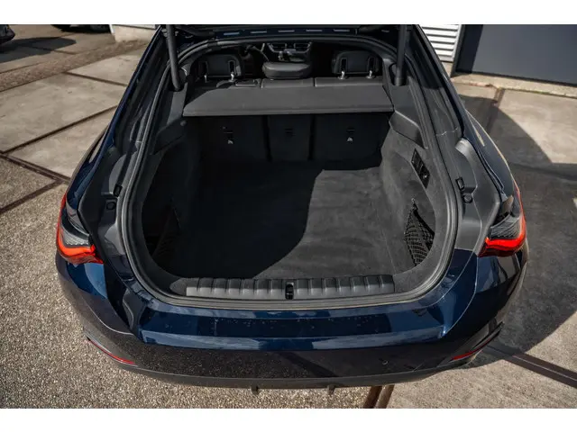 BMW 4 Serie Gran Coupé 430i High Executive 2021 Benzine 25
