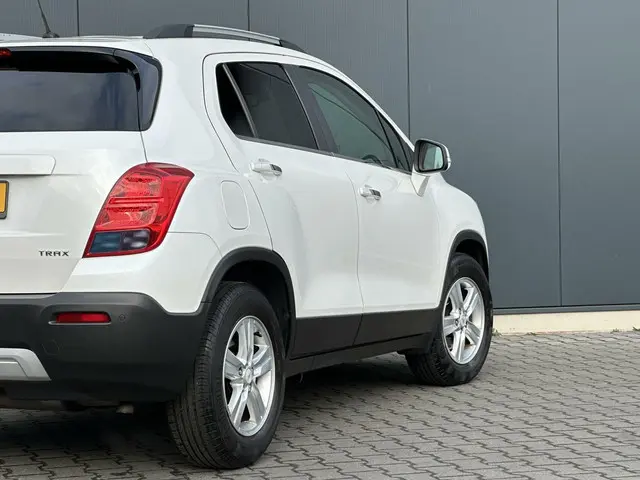 Opel Mokka 1.6 LT 2013 Benzine 5