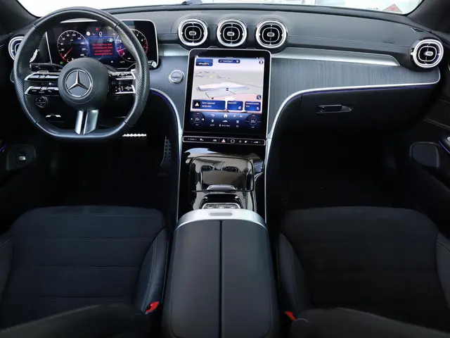 Mercedes-Benz CLE Cabriolet 200 AMG Line 2024 Benzine 14