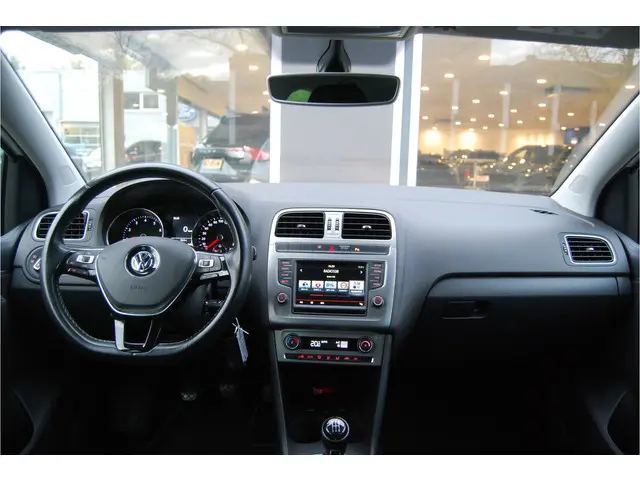 Volkswagen Polo 1.0 60PK 2015 Benzine 9