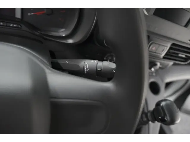 Citroën Berlingo 1.5 BlueHDI Control 2022 Diesel 25