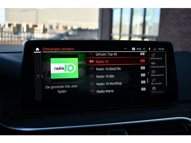 BMW 5 Serie 545e xDrive M-Sport 2022 Hybride Benzine 37