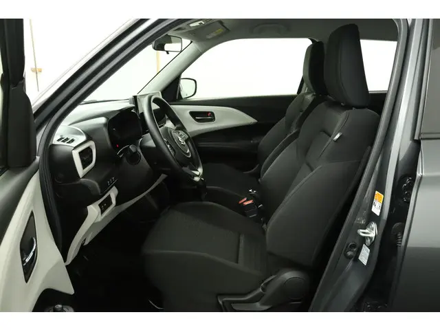 Suzuki Swift 1.2 Comfort Smart Hybrid 2025 Benzine 17