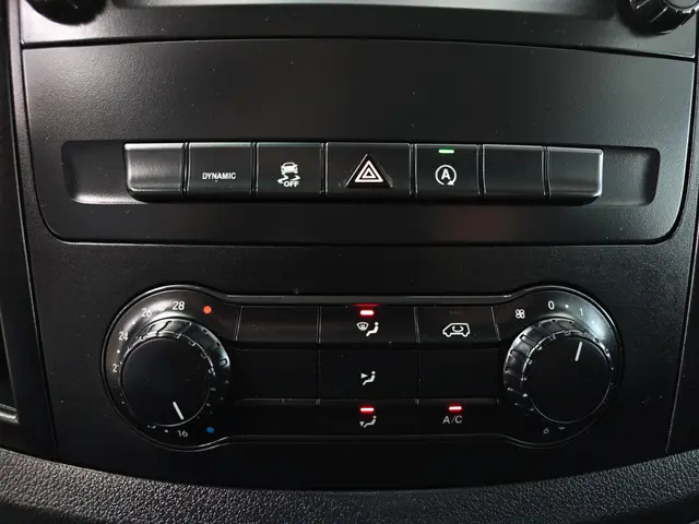 Mercedes-Benz Vito 116 CDI Lang L2 H1 2022 Diesel 16