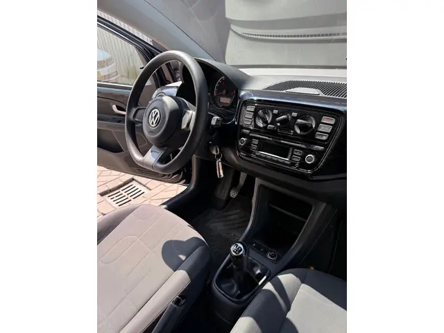 Volkswagen up! 1.0 move up! BlueMotion 2016 Benzine 17