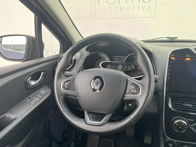 Renault Clio 0.9 TCe Limited 2018 Benzine 3
