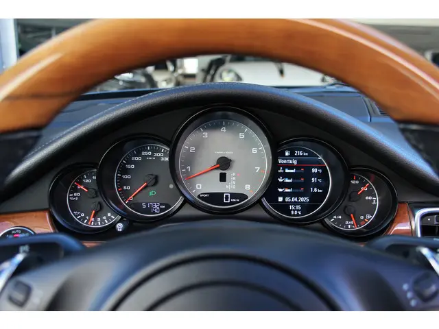 Porsche Panamera 4.8 S 2012 Benzine 24