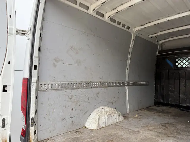 Iveco Daily 35S14 2.3 2018 Diesel 13