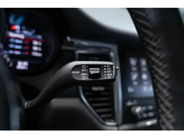 Porsche Macan 2.0 252 PK Panorama 21' 2017 Benzine 44
