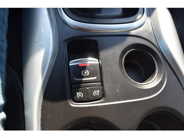 Renault Kadjar 1.2 TCe Bose 2017 Benzine 15