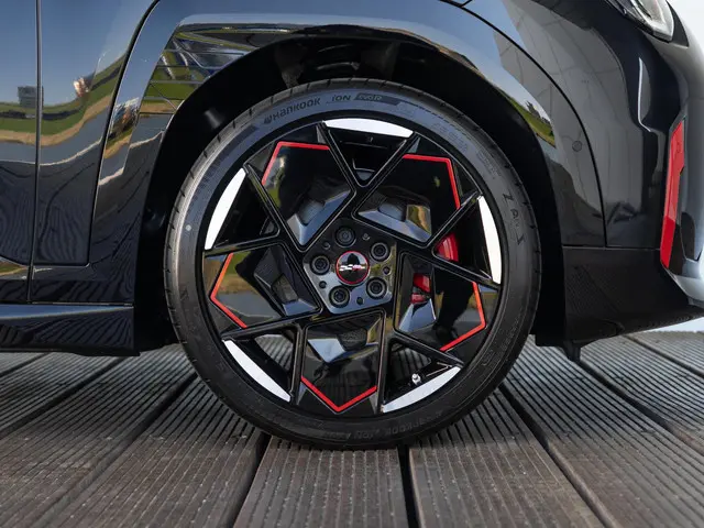 MINI Aceman E JCW XL 2026 Elektrisch 6