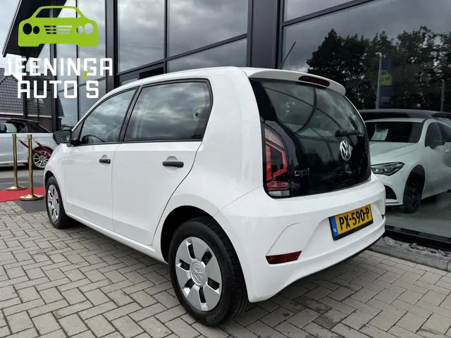 Volkswagen up! 1.0 BMT take up! 2017 Benzine 12