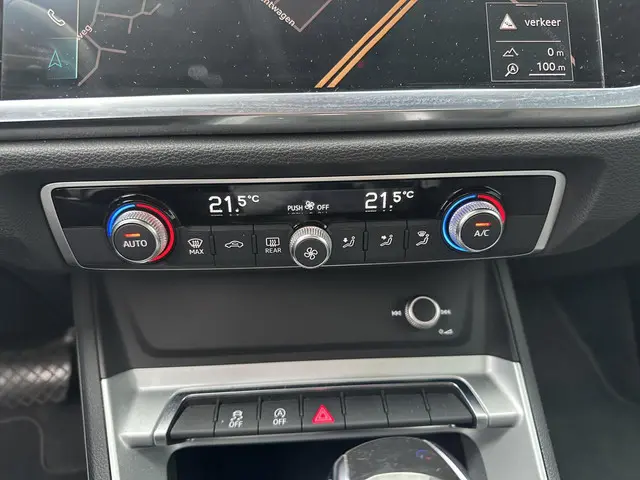 Audi Q3 35 TFSI Pro Line 2020 Benzine 18