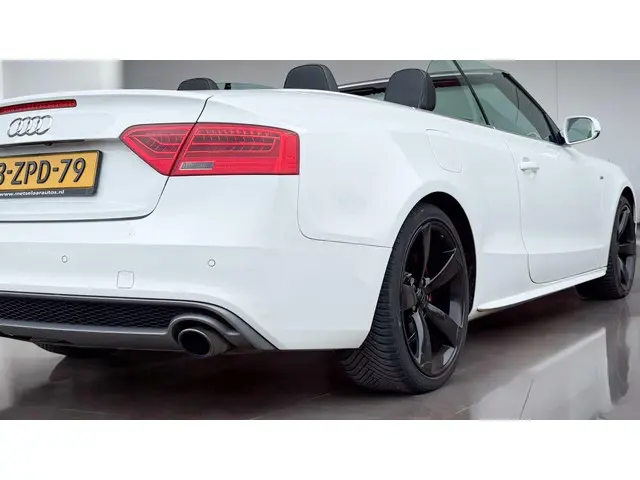 Audi A5 Cabriolet 1.8 TFSI S-Line 2013 Benzine 8