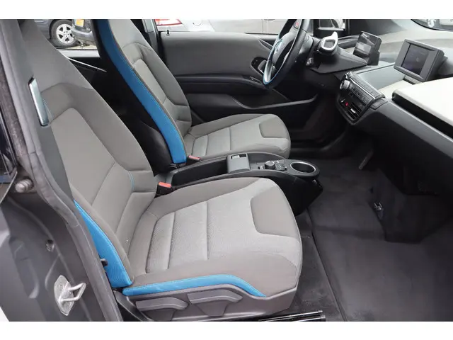 BMW i3 Basis 120Ah 42 kWh 2020 Elektrisch 11