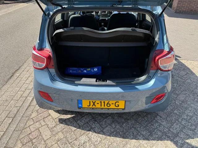 Hyundai i10 3