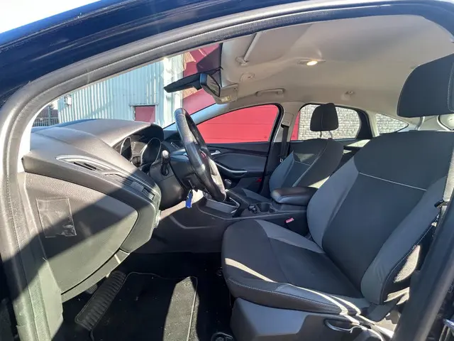 Ford Focus 1.6 TI-VCT First Edition 2014 Benzine 6