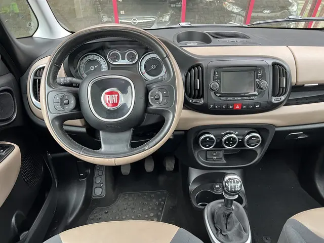 Fiat 500L 1.4-16V Lounge 2012 Benzine 15
