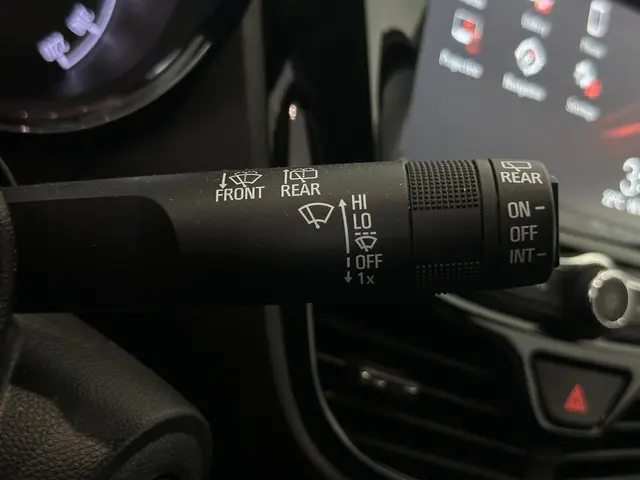 Opel KARL 1.0 Rocks Online Edition 2019 Benzine 32