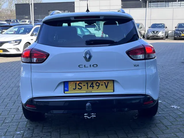 Renault Clio Estate 0.9 TCe Night&Day 2016 Benzine 16