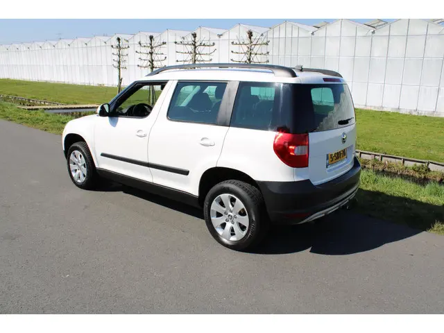 Škoda Yeti 1.2 TSI Sprint Pro 2013 Benzine 10