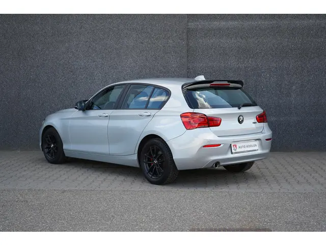 BMW 1 Serie 118i Centennial High Executive 2016 Benzine 3