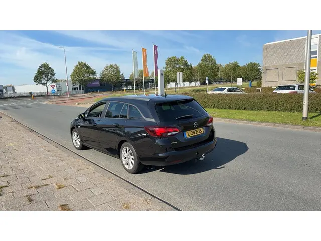 Opel Astra Sports Tourer 1.2 Edition 2021 Benzine 3