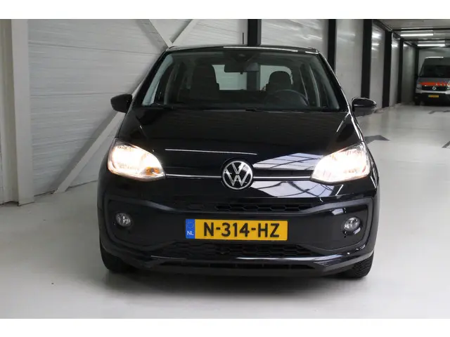 Volkswagen up! 1.0 2021 Benzine 7
