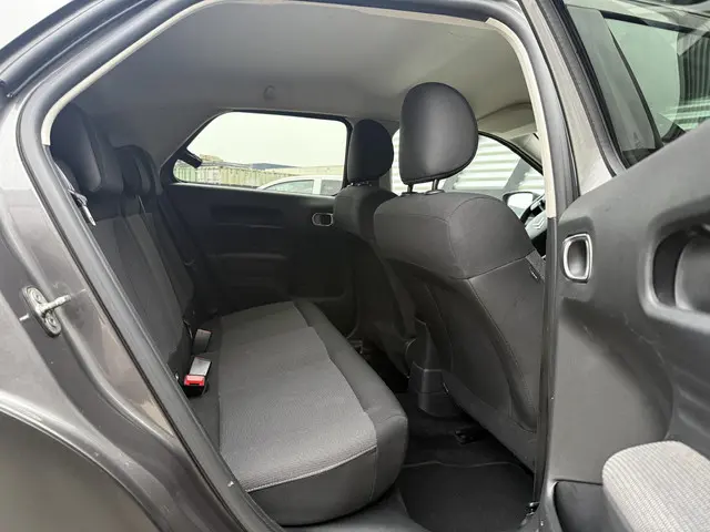 Citroën C4 Cactus 1.2 PureTech Shine 2017 Benzine 12