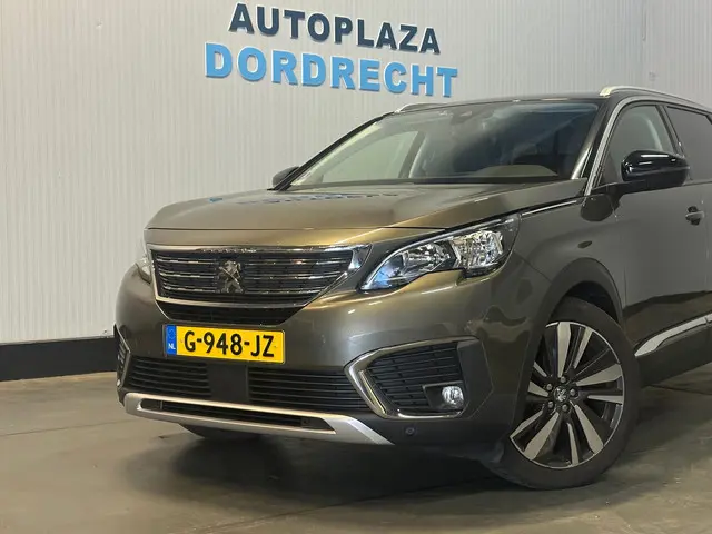 Peugeot 5008 1.2 PureTech Blue Lease Premium 2019 Benzine 4