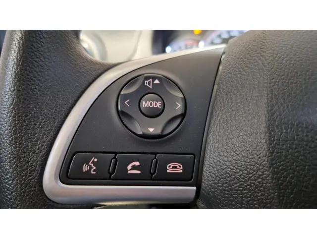 Mitsubishi Space Star 1.2 Connect+ 2024 Benzine 15