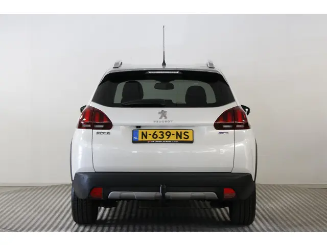 Peugeot 2008 1.2 PureTech Allure 110 PK. 2017 Benzine 10