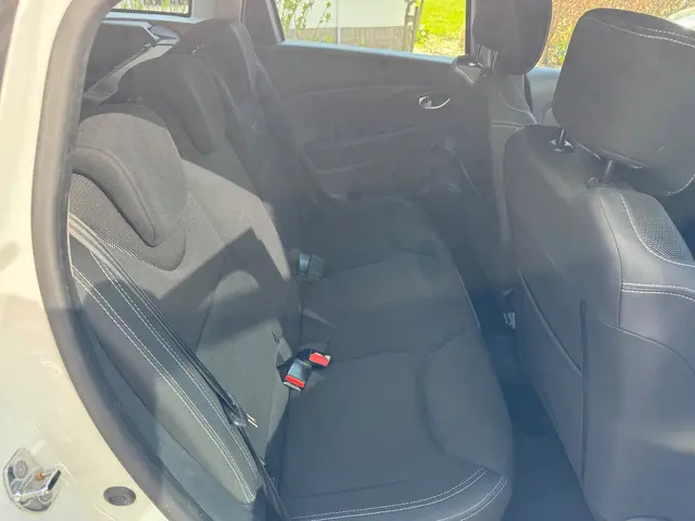 Renault Clio Estate 0.9 TCe Zen 2019 Benzine 11