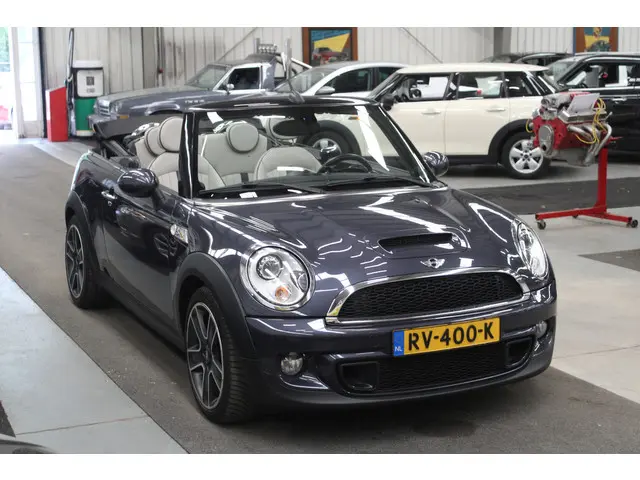 MINI Cooper S Cabrio Mini 1.6 Chili 2013 Benzine 2