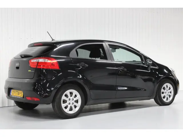 Kia Rio 1.2 CVVT Plus Pack 2012 Benzine 6