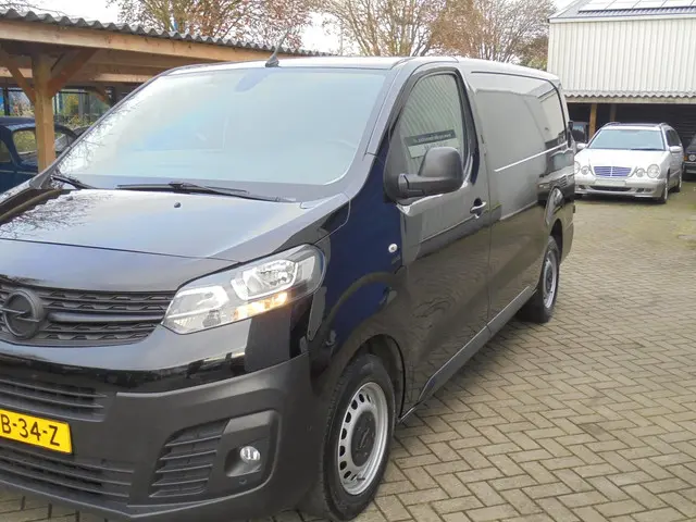Opel Vivaro 2.0 CDTI L3H1 Edition Nette auto 2020 Diesel 8
