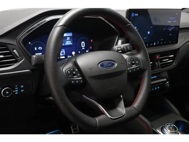 Ford Kuga 2.5 PHEV ST-Line X 2025 Hybride Benzine 34