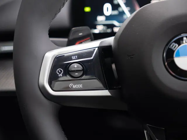 BMW 5 Serie Touring 520i 2026 Benzine 33