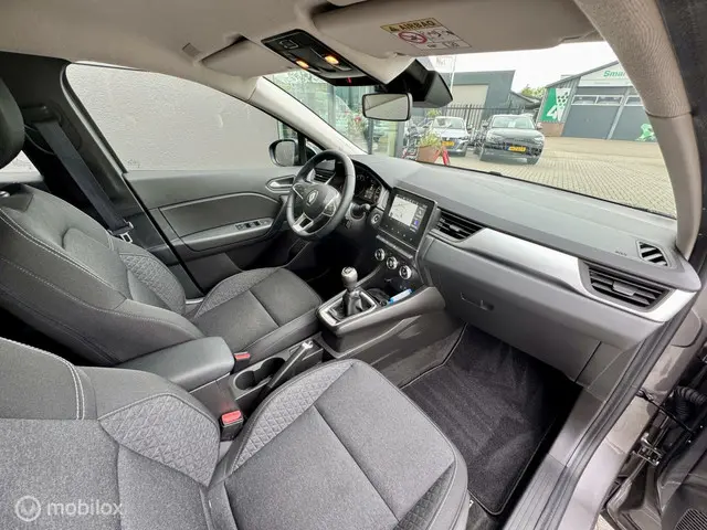 Renault Captur 1.0 TCe 90 evolution 2024 Benzine 14