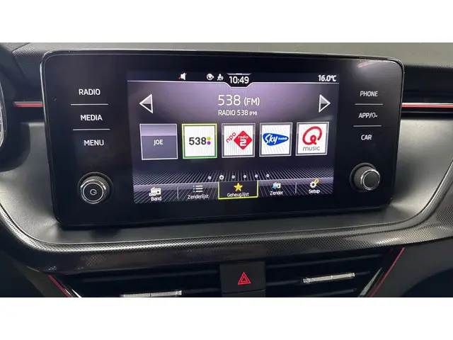 Škoda Scala 1.0 TSI Sport Business 2023 Benzine 22