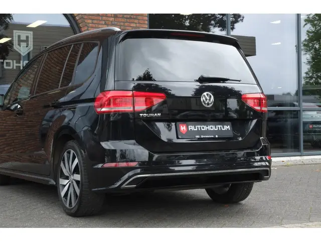 Volkswagen Touran 1.5 TSI R-LINE 7p 2019 Benzine 14