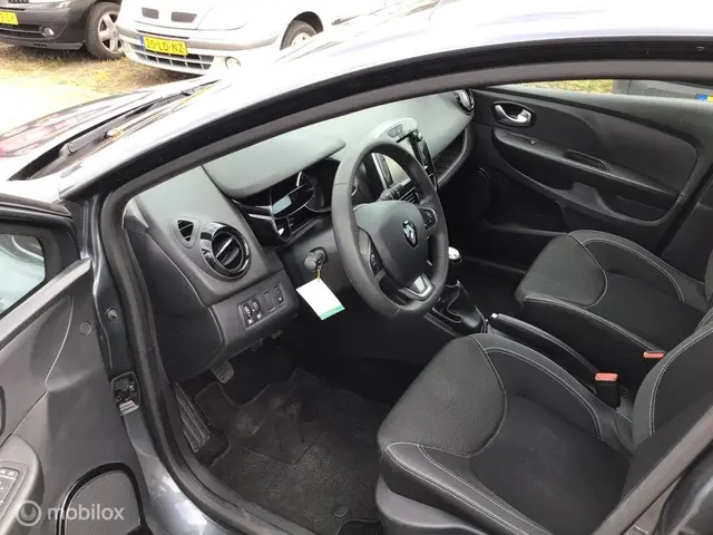 Renault Clio 0.9 TCe Zen 2018 Benzine 8