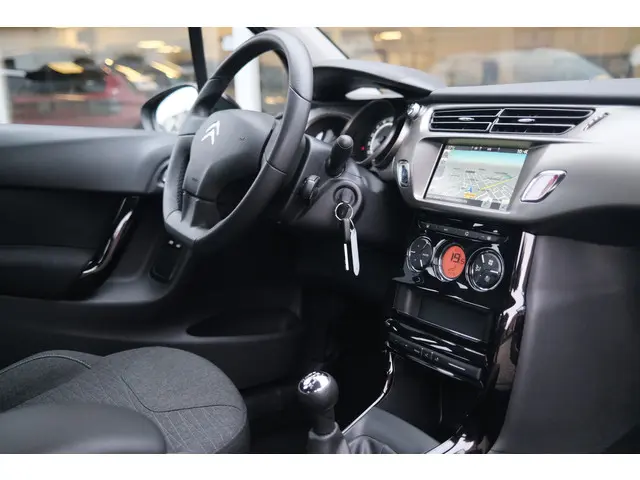 Citroën C3 PT 82 Selection 2016 Benzine 8