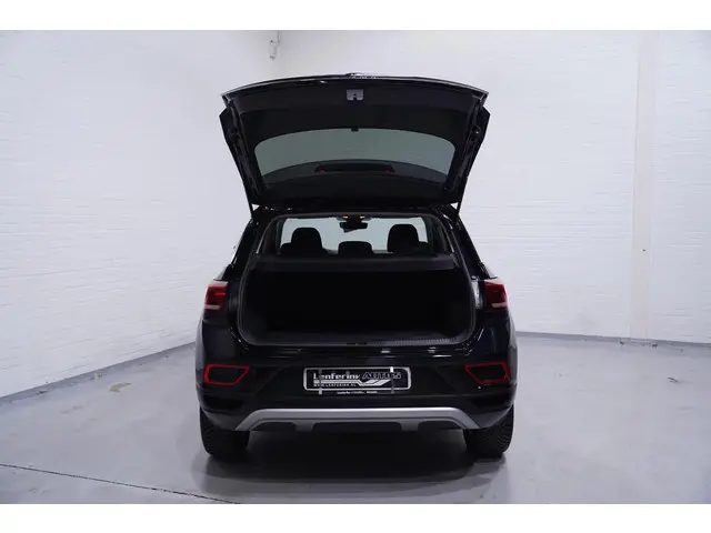 Volkswagen T-Roc 1.0 TSI Life 2023 Benzine 9